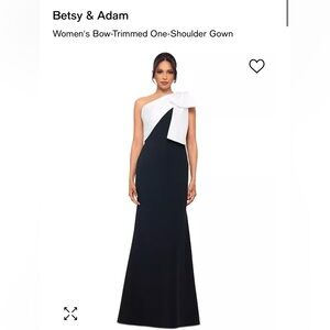 Gorgeous black and white formal gown